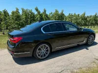 Gebraucht BMW 750 Executive 400 PS (294 kW) 2017 Braun Limousine