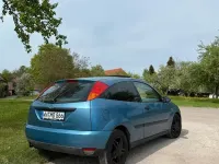 Second-hand Ford Focus 100 CP (73 kW) 2000 Albastru Berlinǎ
