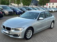 Gebraucht BMW 318 Comfort Edition 143 PS (105 kW) 2012 Silber Limousine
