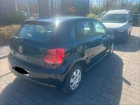 Gebraucht VW Polo 60 PS (44 kW) 2010 Schwarz Kleinwagen