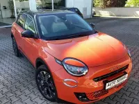 Gebraucht Fiat 600 La Prima 100 PS (73 kW) 2025 Orange SUV