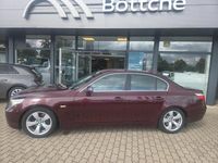 Gebraucht BMW 525 218 PS (160 kW) 2006 Rot Limousine