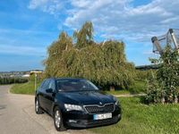 gebraucht Skoda Superb Combi 1.8 TSI 2.Hand schwarz AHK