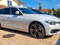 Gebraucht BMW 320 Advantage 190 PS (139 kW) 2017 Weiß Kombi
