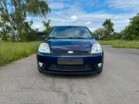 Gebraucht Ford Fiesta Trend 101 PS (74 kW) 2002 Blau Kleinwagen