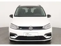 Gebraucht VW Touran Highline 150 PS (110 kW) 2022 Weiss Van / Kleinbus
