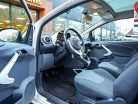 Gebraucht Ford Ka Titanium X 69 PS (50 kW) 2010 Weiß Kleinwagen