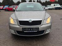 Gebraucht Skoda Octavia 105 PS (77 kW) 2011 Silber Limousine