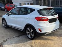 Gebraucht Ford Fiesta Active 85 PS (62 kW) 2018 Weiß Kleinwagen