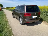 Gebraucht VW Touran Cup 140 PS (102 kW) 2014 Braun Van / Kleinbus