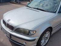 Gebraucht BMW 320 170 PS (125 kW) 2004 Silber Kombi