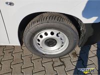 Neu Opel Combo 131 PS (96 kW) 2025 Weiss Van / Kleinbus