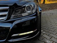 Gebraucht Mercedes 220 125 PS (91 kW) 2014 Schwarz Kombi