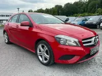 Gebraucht Mercedes A180 122 PS (89 kW) 2014 Rot Limousine