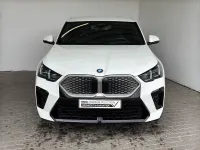 Gebraucht BMW iX2 M Sport 225 kW (306 PS) 2025 Weiß SUV