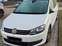 Gebraucht VW Sharan Highline 150 PS (110 kW) 2016 Weiß Van / Kleinbus