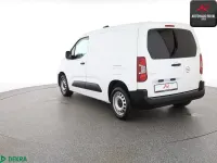 Gebraucht Opel Combo 102 PS (75 kW) 2022 Weiß Van / Kleinbus