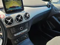 Gebraucht Mercedes B180 Urban 109 PS (80 kW) 2017 Silber Kleinwagen