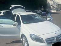 gebraucht Mercedes A180 A-Klasse (BlueEFFICIENCY)