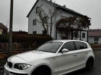 Gebraucht BMW 118 150 PS (110 kW) 2007 Weiß Kleinwagen