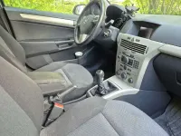 Gebraucht Opel Astra GTC Catch Me 101 PS (74 kW) 2007 Limousine