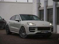 Gebraucht Porsche Cayenne 470 PS (345 kW) 2024 Kreide SUV