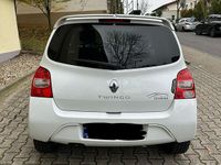 Gebraucht Renault Twingo Rip Curl 76 PS (55 kW) 2010 Weiß Kleinwagen
