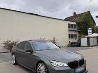 Second-hand BMW 740 Performance 400 CP (294 kW) 2016 Negru Berlinǎ