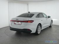 Gebraucht Audi A5 Basis 204 PS (150 kW) 2025 Gletscherweiß Limousine
