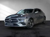 Gebraucht Mercedes A200 Progressive 163 PS (119 kW) 2025 Grau Limousine
