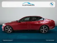 Gebraucht BMW i5 Sport Line 442 kW (601 PS) 2025 Fire red metallic Limousine
