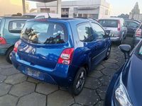 Gebraucht Renault Twingo 75 PS (55 kW) 2010 Blau Kleinwagen