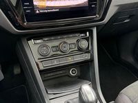Gebraucht VW Touran 150 PS (110 kW) 2022 Grau Van / Kleinbus