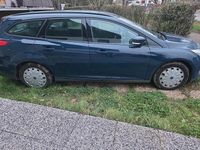 Gebraucht Ford Focus 95 PS (69 kW) 2016 Blau Kombi