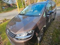 Gebraucht VW Sharan Comfortline 150 PS (110 kW) 2012 Braun Van / Kleinbus