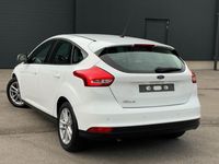 Gebraucht Ford Focus Trend 95 PS (69 kW) 2017 Weiß Limousine
