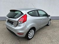 Usata Ford Fiesta Titanium 65 CV (47 kW) 2014 Bianco Utilitaria