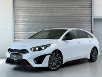 Second-hand Kia ProCeed GT Premium 204 CP (150 kW) 2023 Alb Hatchback