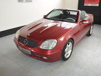 Gebraucht Mercedes SLK230 197 PS (144 kW) 2001 Rot Cabrio