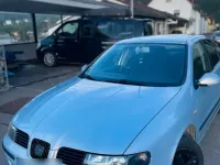 Gebraucht Seat Leon 105 PS (77 kW) 2004 Blau Kleinwagen