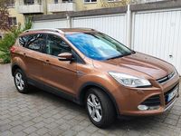 Usado Ford Kuga Titanium 150 HP (110 kW) 2014 Castanho SUV
