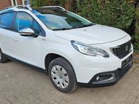 gebraucht Peugeot 2008 Style Panorama nur 57 Tkm