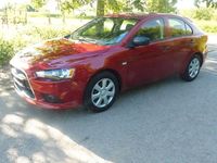 Gebraucht Mitsubishi Lancer Sportback Basis 117 PS (86 kW) 2015 Rot Limousine