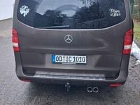 Gebraucht Mercedes V250 Avantgarde 190 PS (139 kW) 2015 Braun Van / Kleinbus