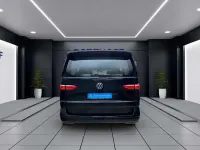 Gebraucht VW T7 150 PS (110 kW) 2024 Deep black perleffekt Van