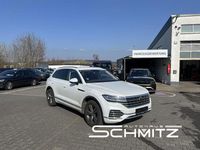 Gebraucht VW Touareg 231 PS (169 kW) 2023 Weiß SUV