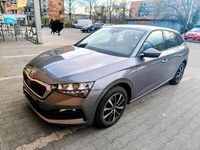 Gebraucht Skoda Scala Cool Plus 95 PS (69 kW) 2022 Grau Kleinwagen