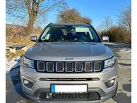 Gebraucht Jeep Compass 140 PS (102 kW) 2019 Grau SUV