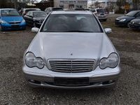 Gebraucht Mercedes C220 Classic 143 PS (105 kW) 2003 Silber Limousine