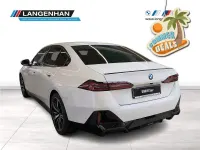 Neu BMW 520 M Sport 197 PS (144 kW) 2026 Weiß Limousine
